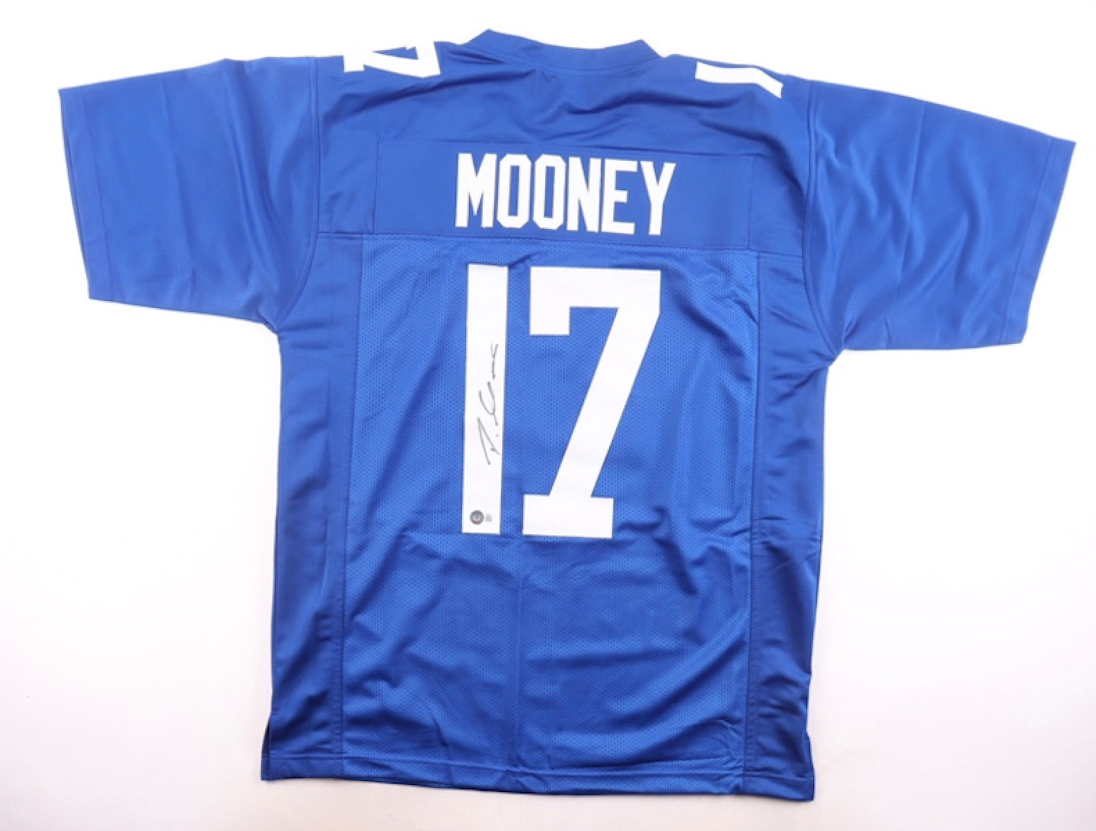 Darnell Mooney Signed Jersey (Beckett)
