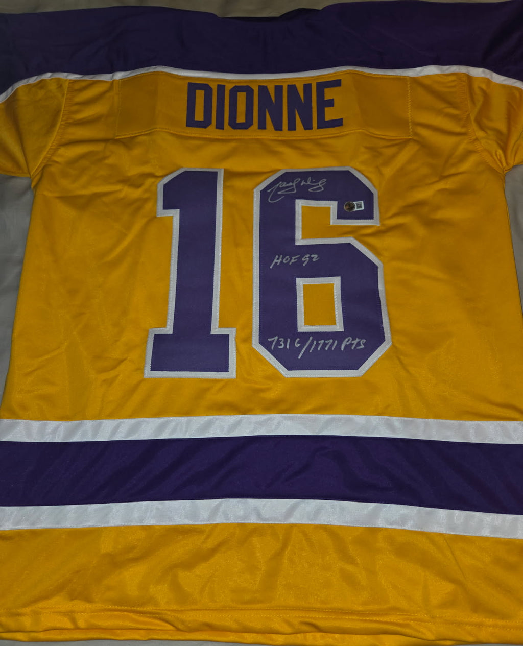 Marcel Dionne Autographed Jersey (Beckett)