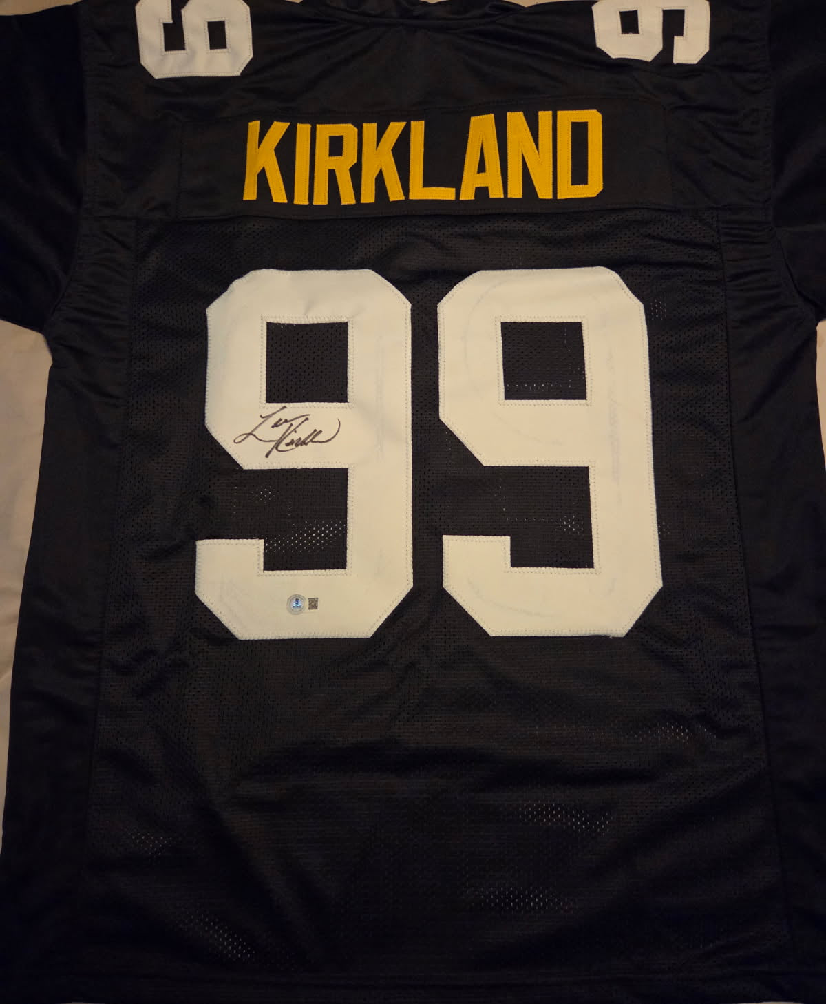 Levon Kirkland Signed Jersey (Beckett Witnessed)