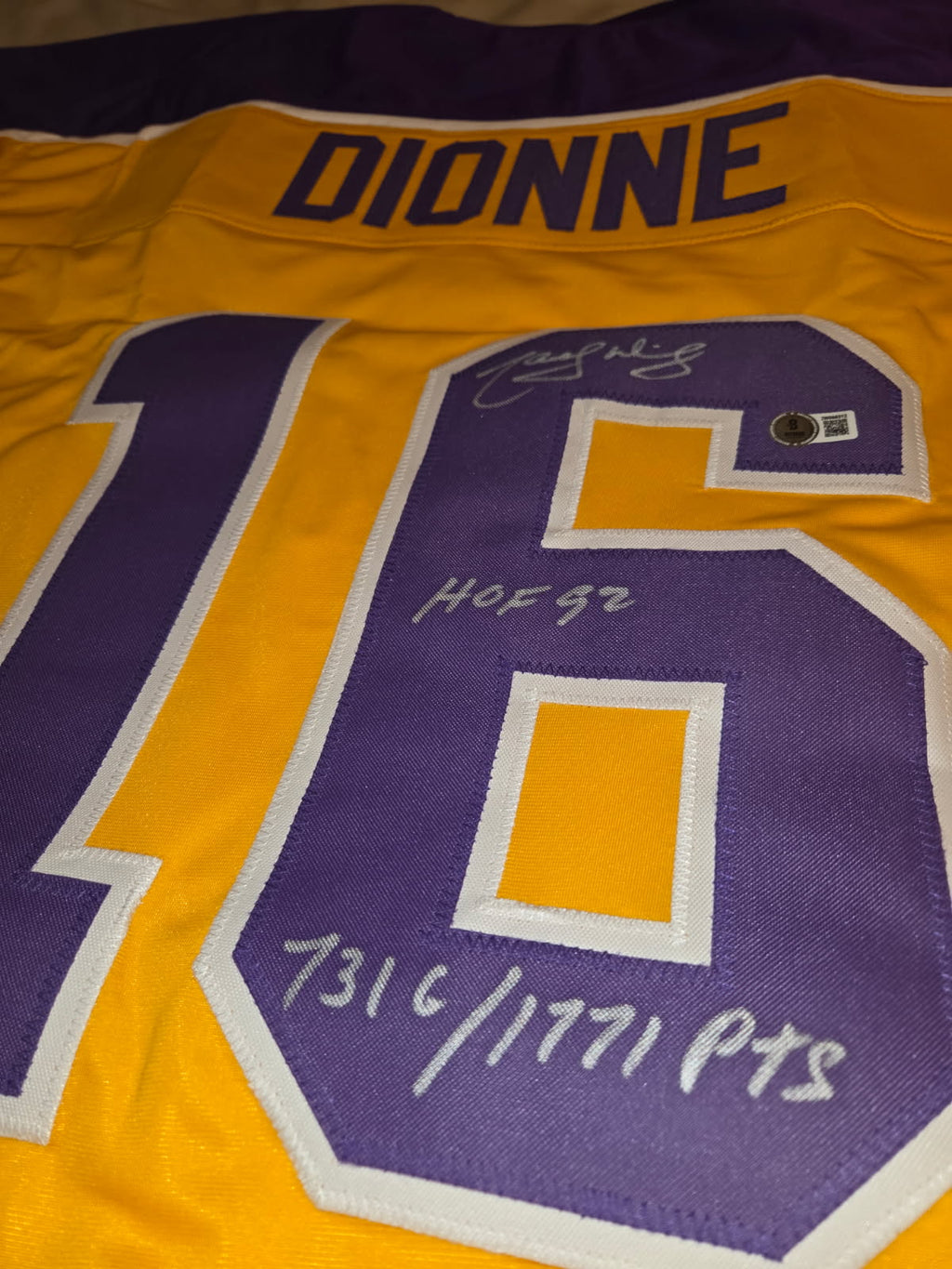 Marcel Dionne Autographed Jersey (Beckett)