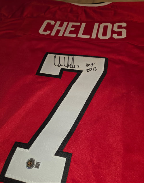 Chris Chelios Signed Jersey (Beckett)