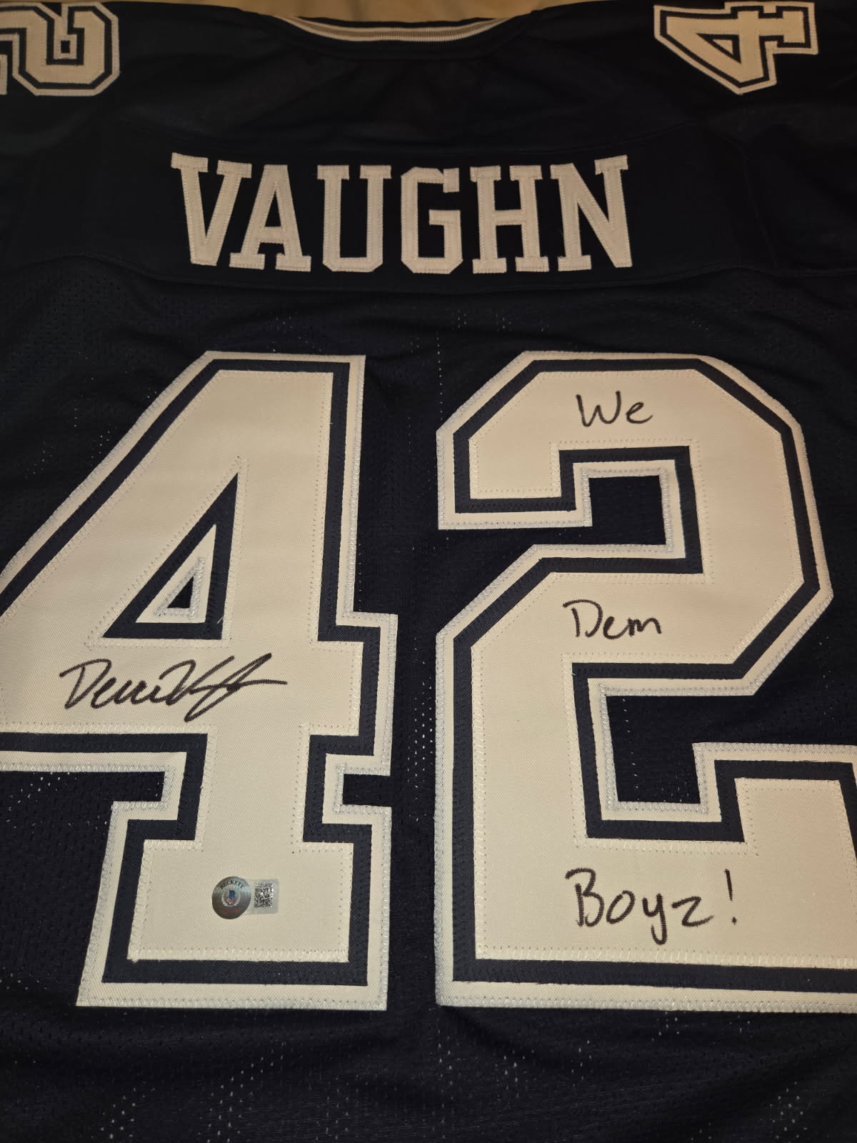 Deuce Vaughn Signed Jersey (Beckett)