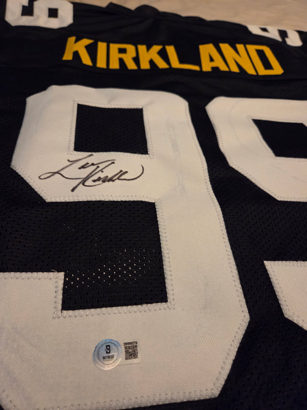 Levon Kirkland Signed Jersey (Beckett Witnessed)