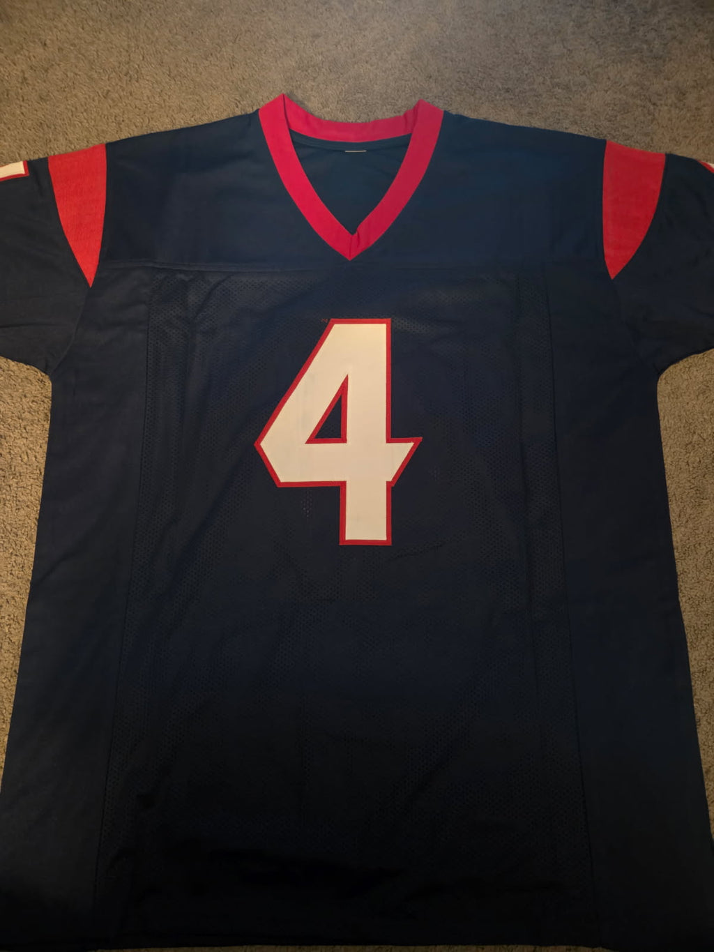 Deshaun Watson Signed Jersey (Beckett Witnessed)