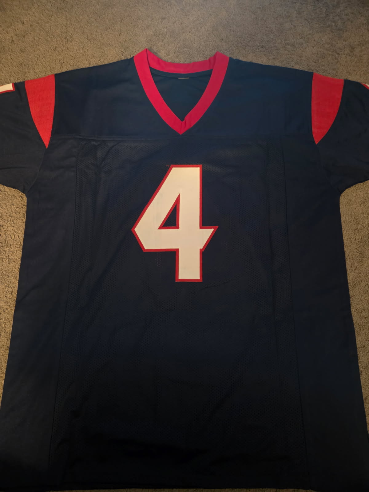 Deshaun Watson Signed Jersey (Beckett Witnessed)